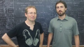 Investigadores españoles encuentran la primera prueba de una Nueva Física, más allá del Modelo Estándar