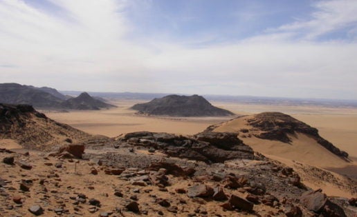 Ríos enterrados del Sáhara podrían haber conducido a los humanos fuera de África