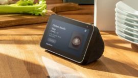 Amazon estrena su nuevo Echo Show 5, un nuevo y potente mini altavoz