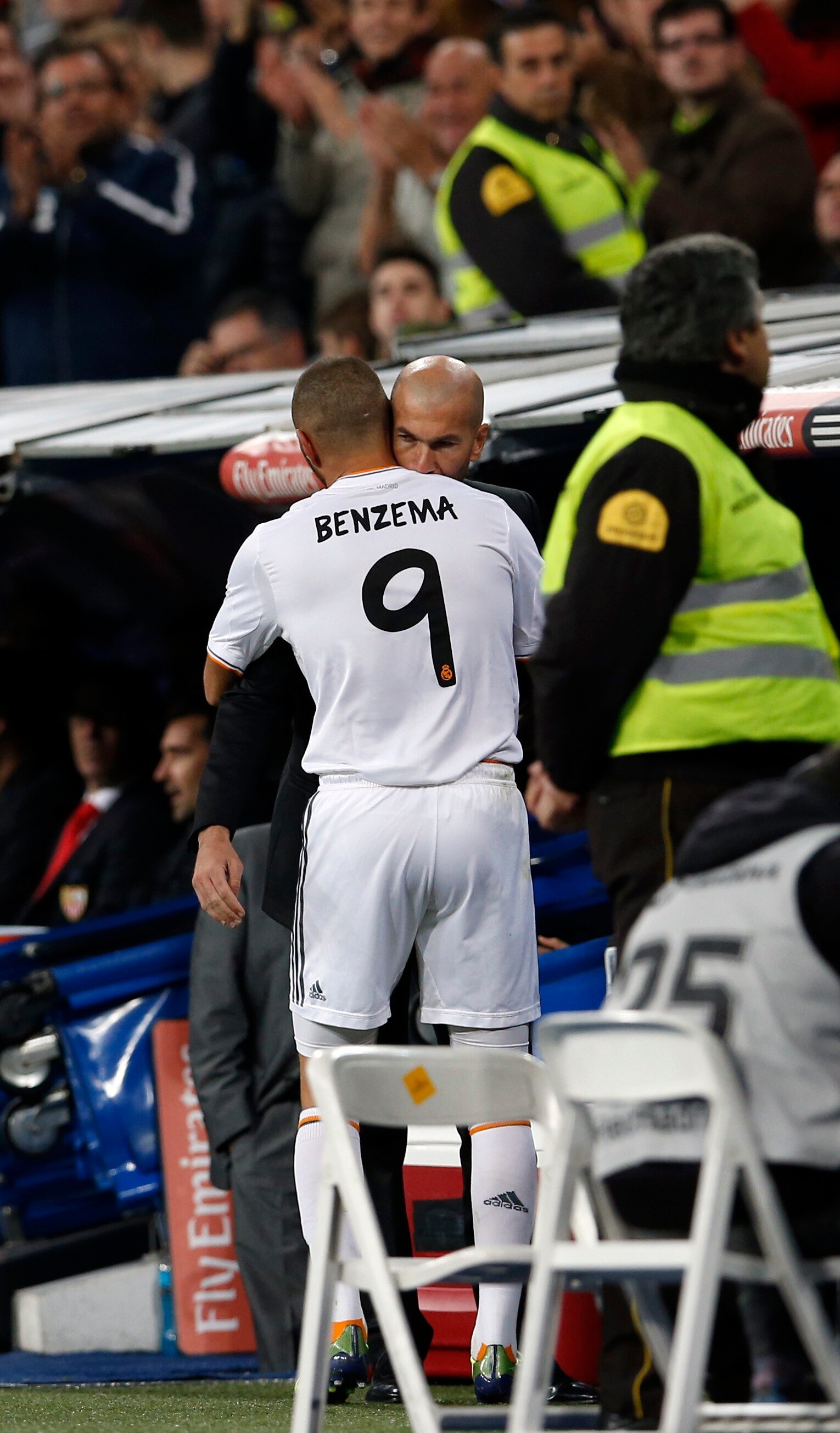 Zidane, Benzema y Courtois, los puntales de un Real Madrid que renació de las cenizas