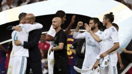 Varane debe hablar claro al Real Madrid: o renueva o pide el traspaso, pero no puede hacer mutis por el foro