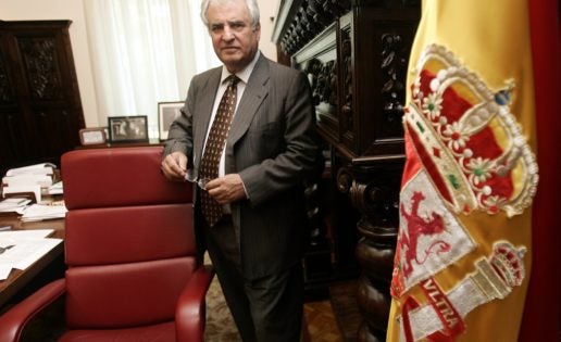 Enrique Múgica, un socialista, un español, que reconocía que el Real Madrid era un gran representante de España por el mundo