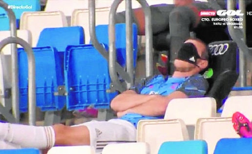 Bale se mofa del Real Madrid