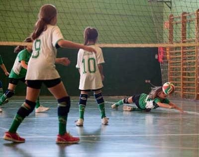 Voleibol: los benjamines repiten podio en Liga y Copa