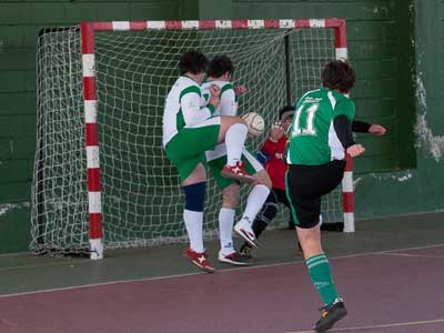 Inmaculada vs Calasancio y Claret vs Bernadette, tentempiés de la octava jornada