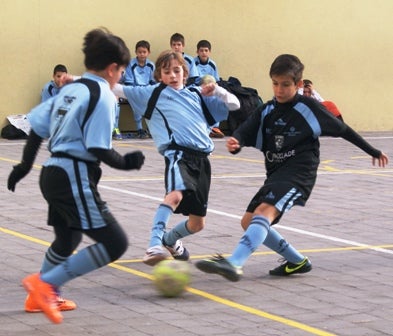 Los favoritos se llevan la victoria