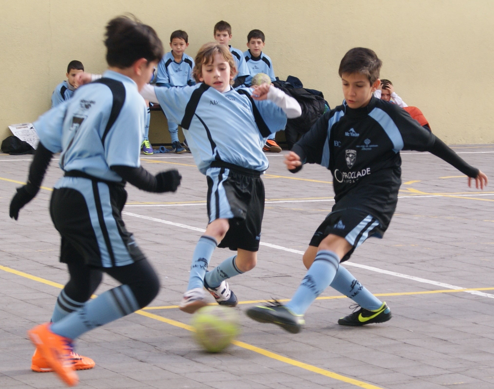 Fútbol sala: benjamín, alevín e infantil masculino a una jornada para el cambio de fase