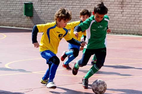 Futsal: Los alevines e infantiles de Mater Immaculata “A” se mantienen en el podio