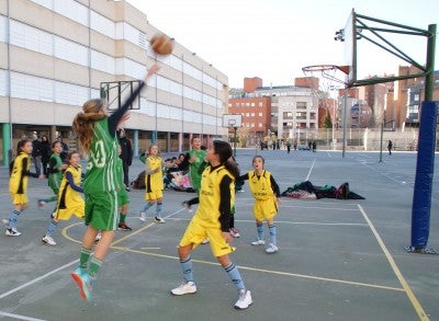 Sagrada Familia Oberón B vs Vedruna Mirasierra A