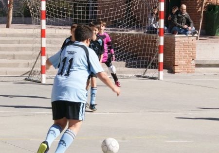 Futsal: Los benjamines de Valdefuentes, Amor de Dios, Loreto y Gutenberg, líderes invictos