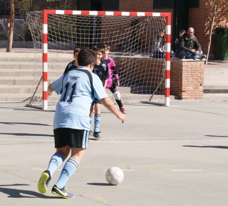 Futsal: Los benjamines de Valdefuentes, Amor de Dios, Loreto y Gutenberg, líderes invictos