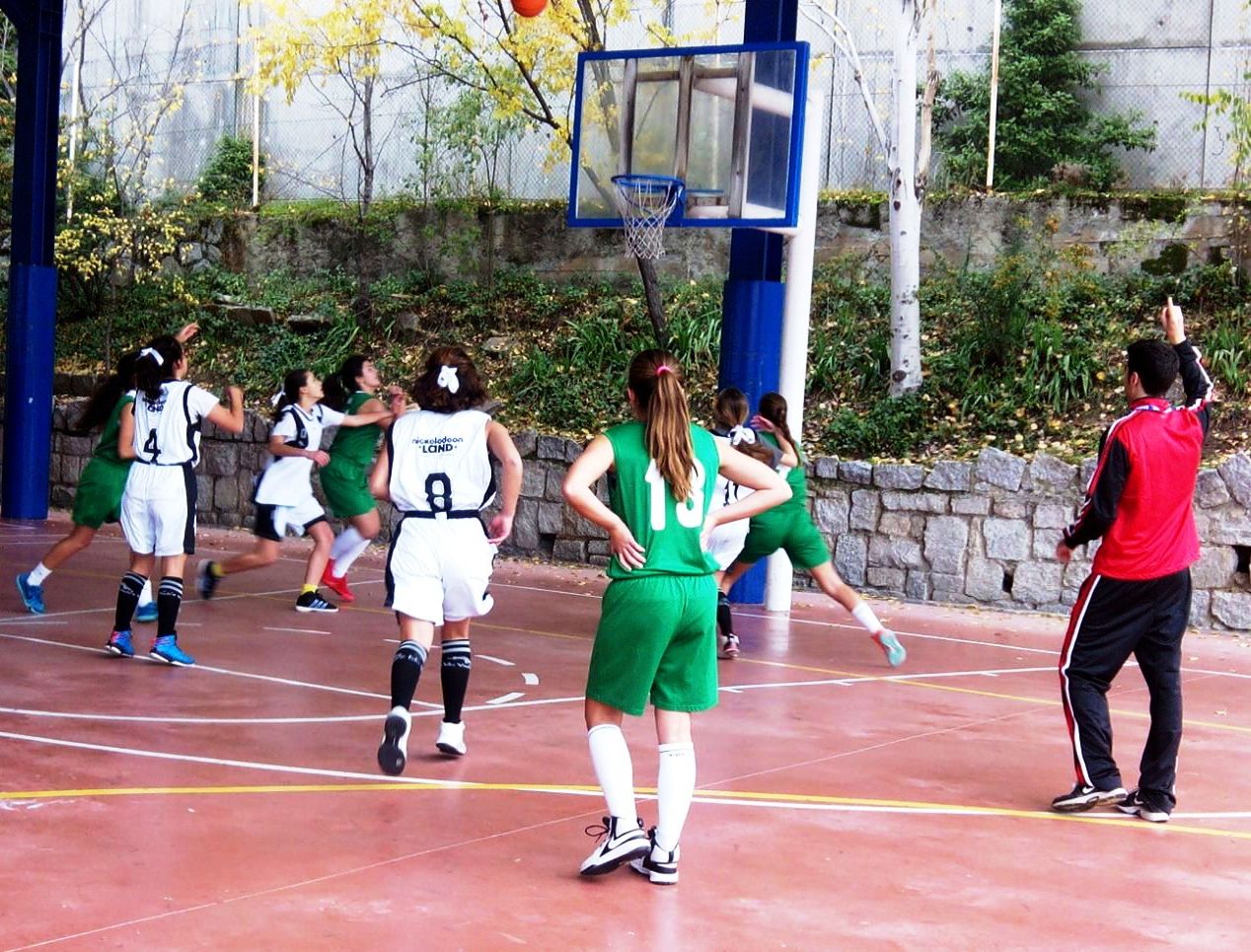 Baloncesto: Irlandesas vence a Mirasierra