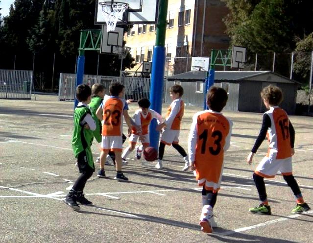 Baloncesto: Los benjamines de Santa María acaban con victoria