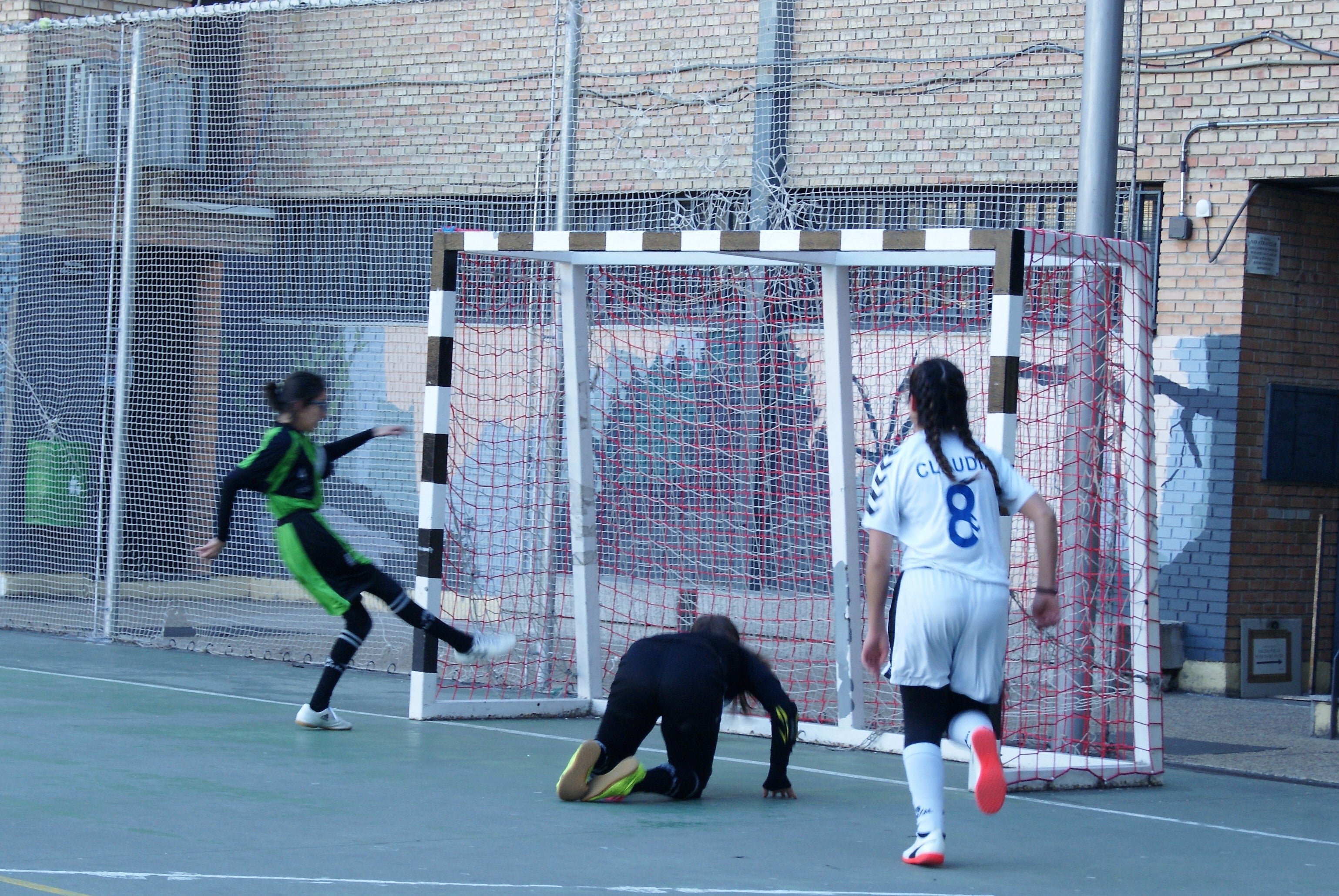 Las mejores imágenes del partido de fútsal entre Padre Piquer y Vedruna Escuelas Inter