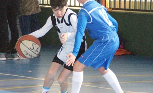 Las mejores imágenes del partido de baloncesto que enfrentó al San Agustín y al Miramadrid