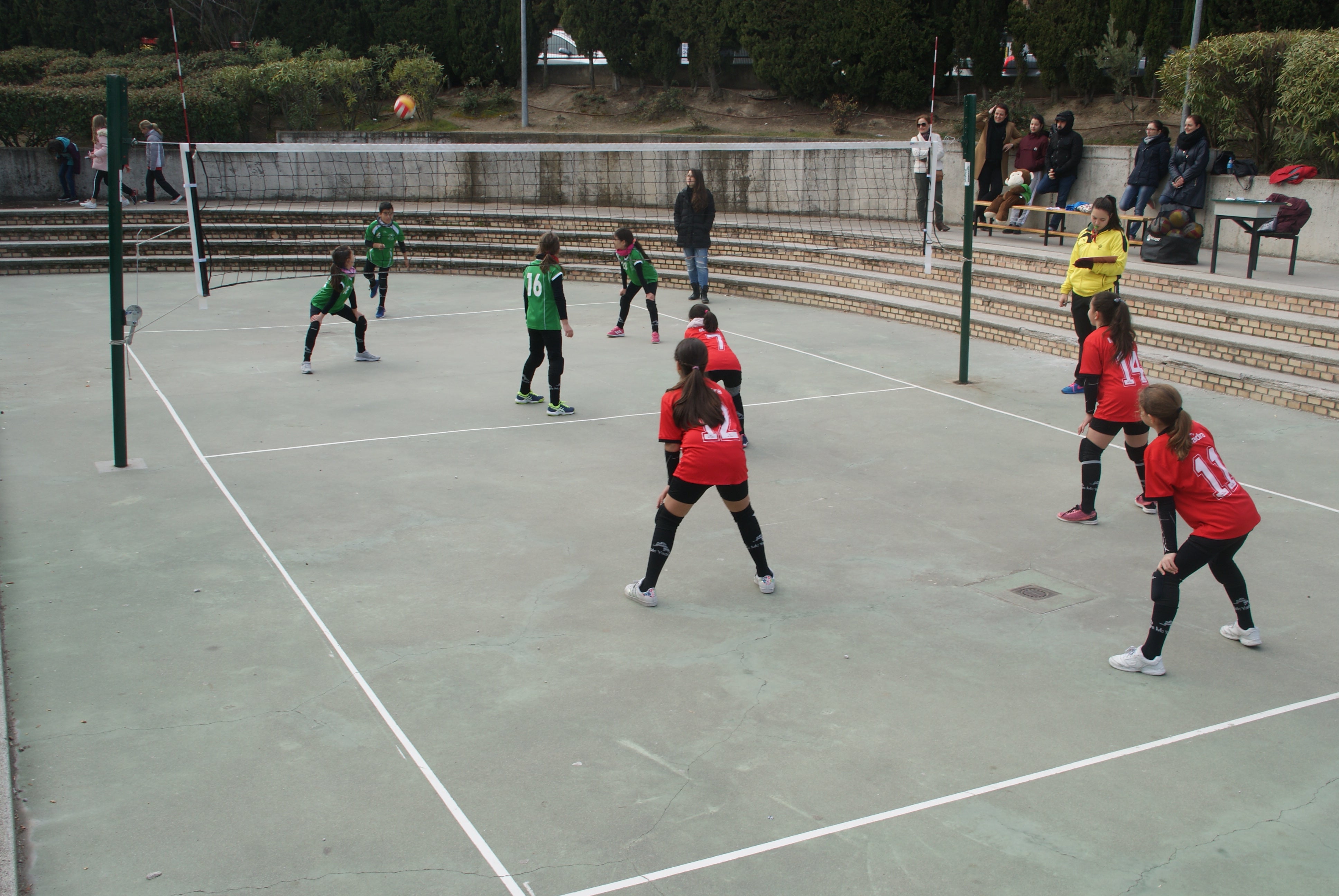 Lucha de titanes en minivóley