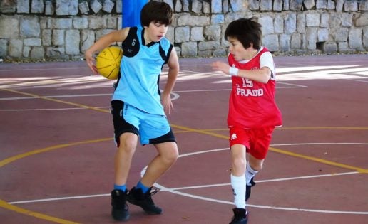 Claret, Salesianos Atocha y Sagrado Corazón de Jesús Gutenberg vencen a rivales directos en minibasket