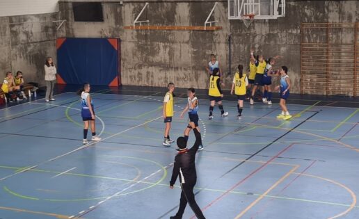 Las chicas de BVM Irlandesas y los chicos de El Prado se cuelgan las medallas de oro de Liga