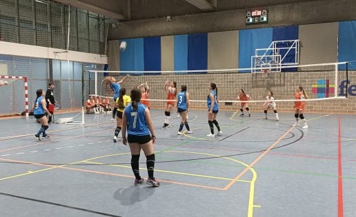 El colegio Santa Ana y San Rafael domina el voleibol Infantil Femenino y San Patricio Soto busca hacerse fuerte en Cadete Femenino