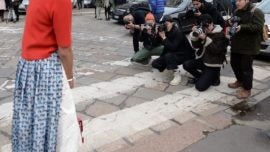 Cómo posar ante un fotógrafo de «streetstyle»