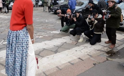 Cómo posar ante un fotógrafo de «streetstyle»