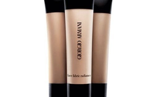 Face Fabric de Armani, el maquillaje que sienta como un guante a la piel