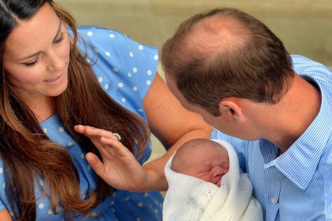 Las fórmulas para que el Príncipe Guillermo de Inglaterra recupere el pelo