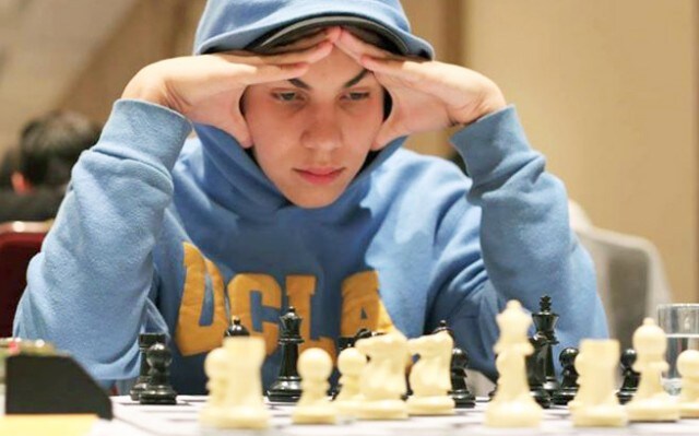 Un ajedrecista de 14 años, admitido en la Universidad de UCLA