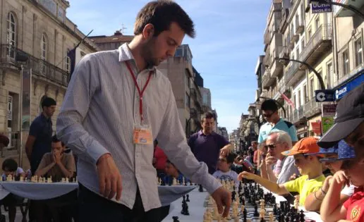 Iván Salgado: «Carlsen puede destrozar a Anand sin piedad»