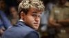 A Carlsen le basta una imprecisión