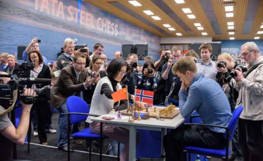 La campeona del mundo, contra los mejores ajedrecistas masculinos
