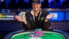 Phil Hellmuth ensancha su leyenda en las Series Mundiales de Póker