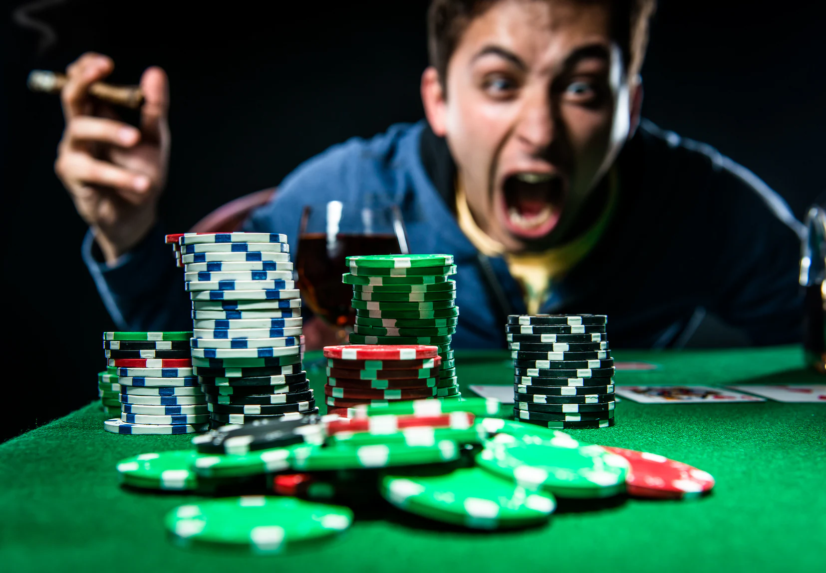 PokerStars enfurece a los profesionales