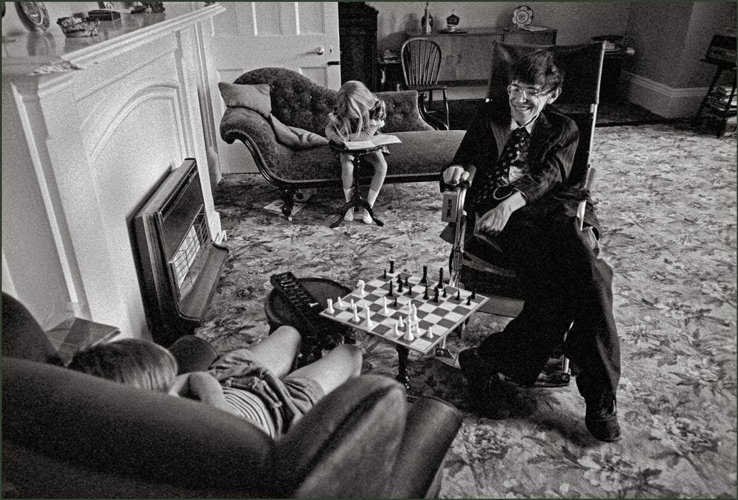 Stephen Hawking el ajedrecista