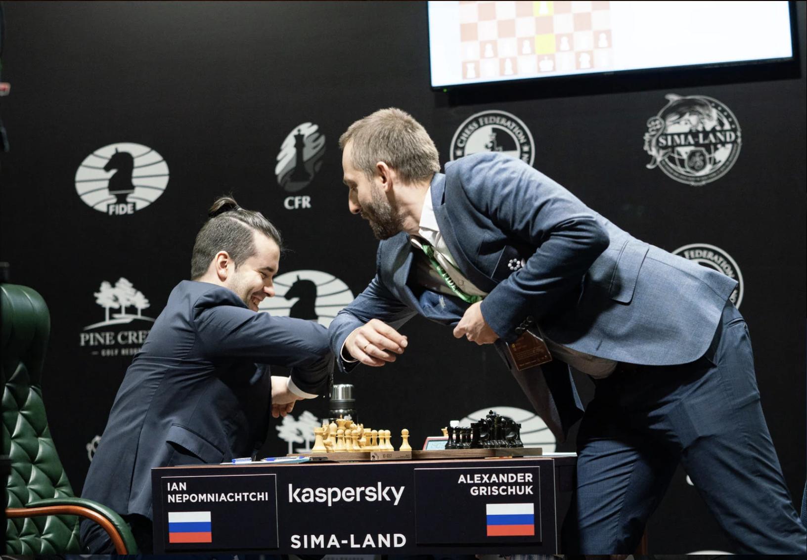 noticias - Carlsen y Anand aparecen en la sorprendente