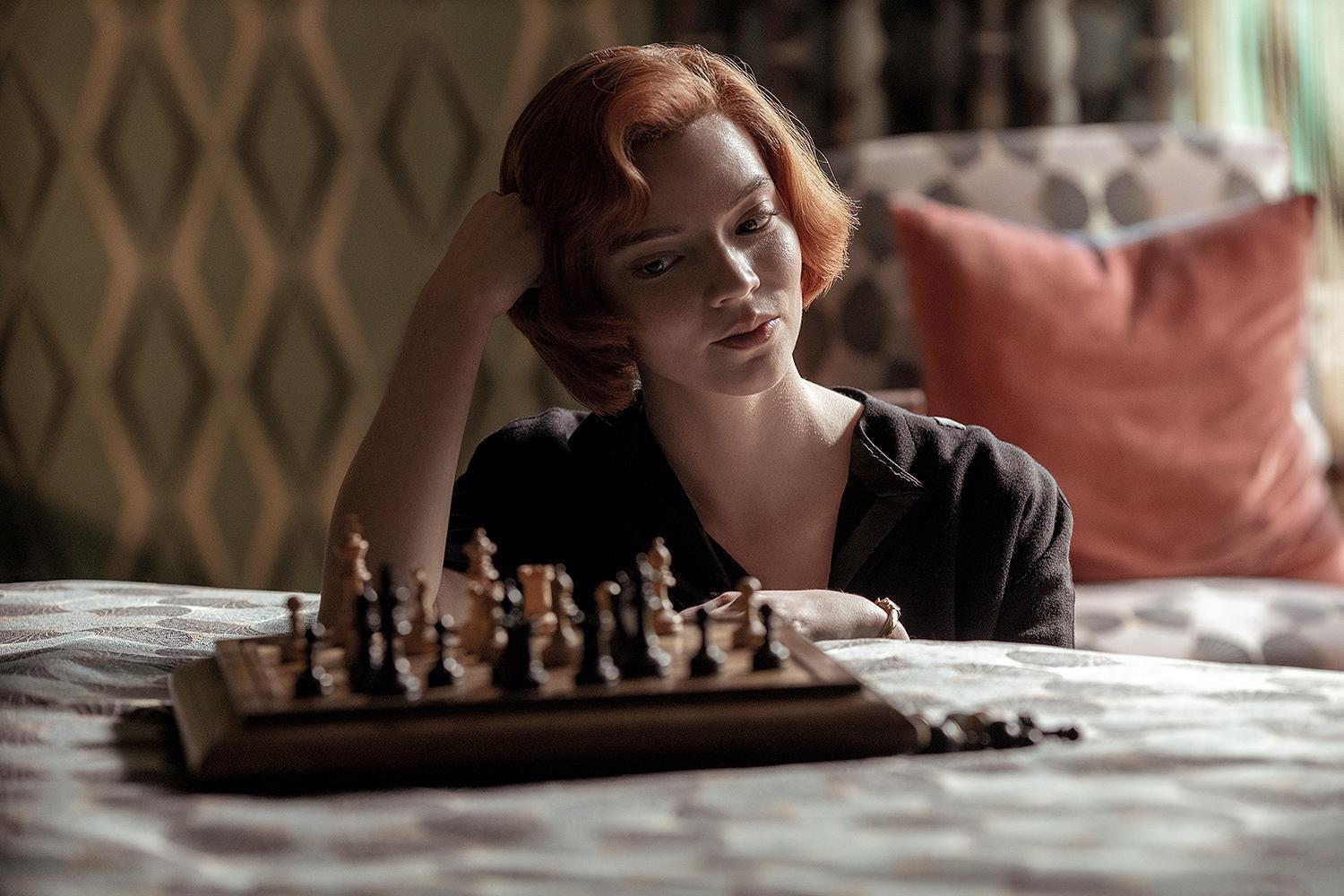 colgar pivote Oscurecer Por qué en ajedrez se dice dama en lugar de reina?