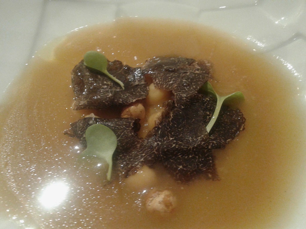 El menú de trufa negra de Óscar García