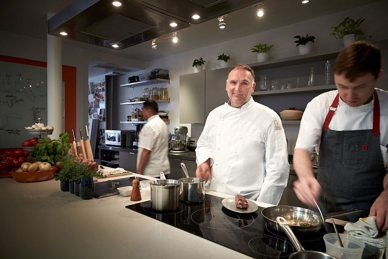 Una cena en el exclusivo Minibar de José Andrés