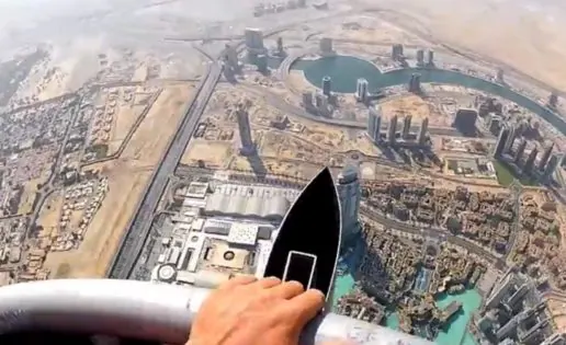 Google fotografía en 360º, por dentro y por fuera, el edificio más alto del mundo