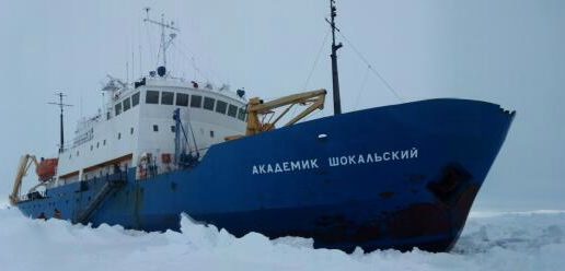 El rescate de un barco en la Antártida, contado en directo en las redes sociales