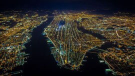 Nueva York, más impresionante: así se ve desde un helicóptero, a 2.200 m de altura