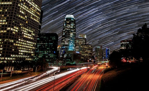 Vídeo: Cómo serían los cielos de las ciudades si los pudiéramos ver a oscuras