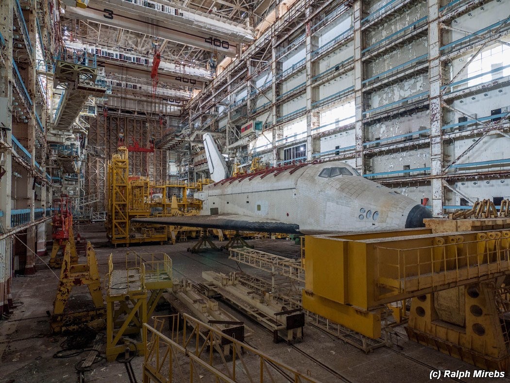 Fotos: el estado de ruina de la gran base espacial de la antigua URSS