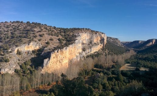 Hoces del río Riaza: el solitario reino de la belleza castellana