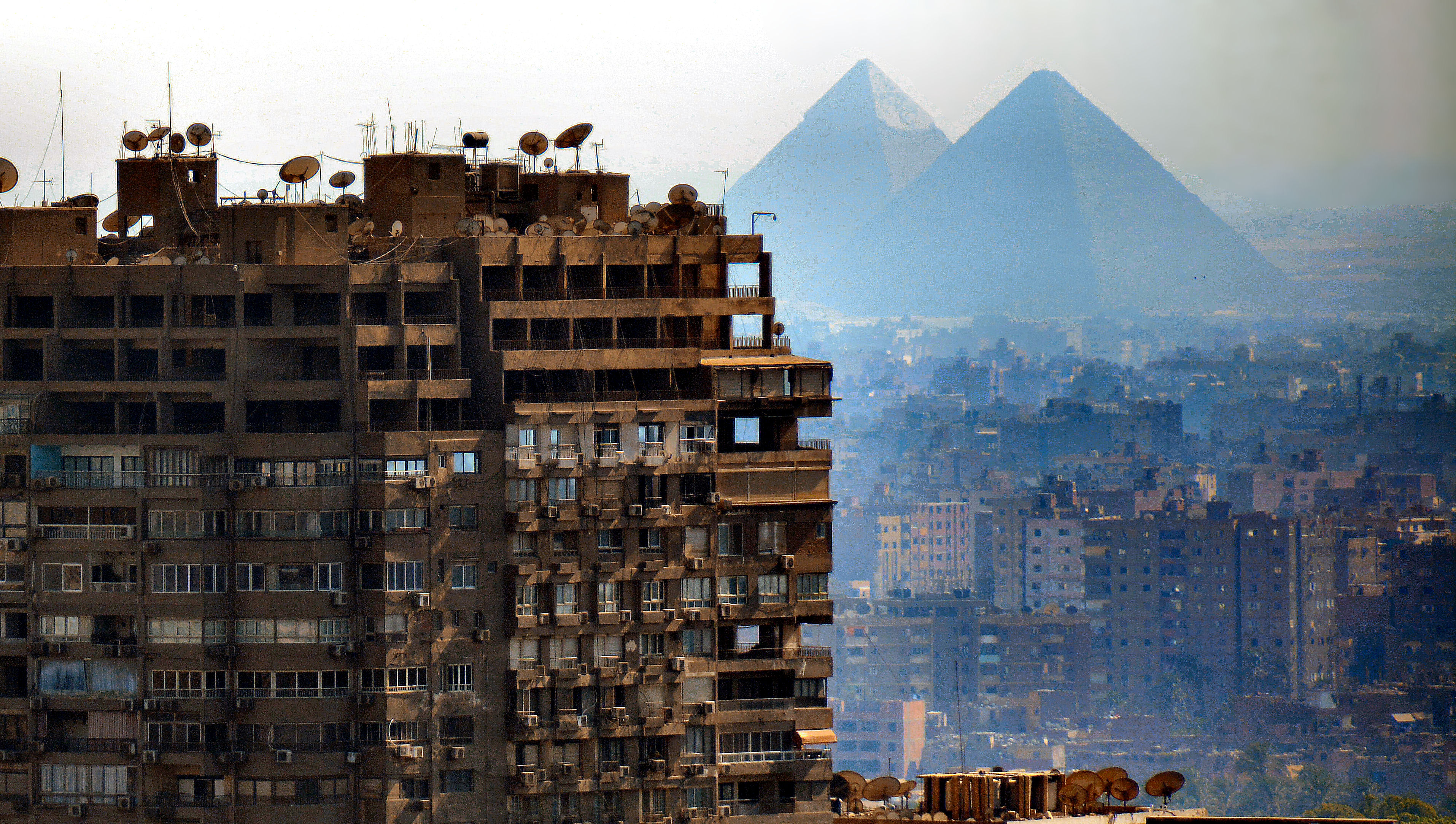 Часть большого каира 4 буквы. Египет город Каир. Каир панорама. Каир район Докки. Каир птрамиды.