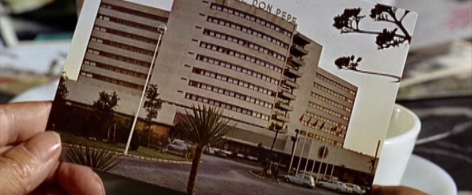 “Mediterráneo descapotable”: Un recorrido estival de sainete