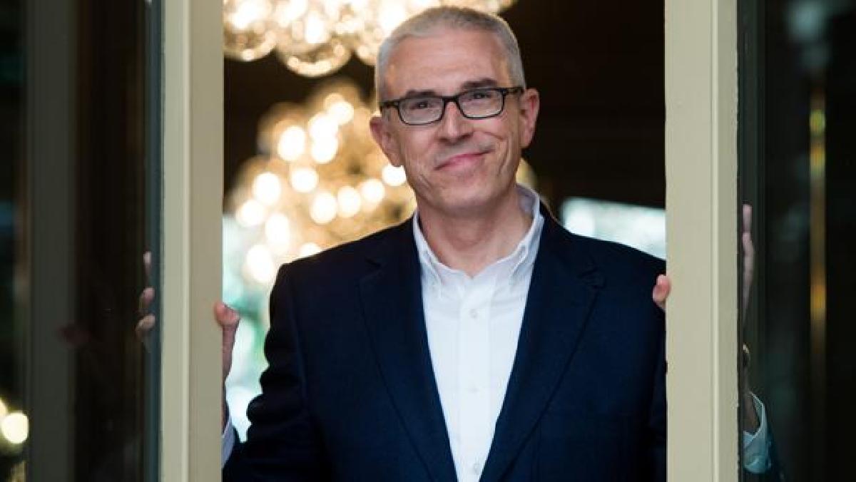 Entrevista a Emilio Lara