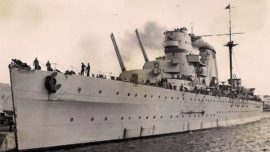 El crucero Canarias y la tentativa de salvamento de los náufragos del Bismarck