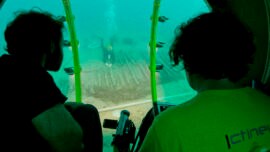 Un submarino amarillo hace ciencia en el Port de la Selva